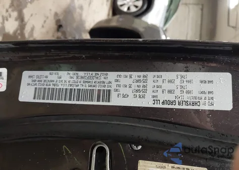 2015 Jeep Compass Latitude z USA, uszkodzony, nr VIN 1C4NJDEB3FD208136